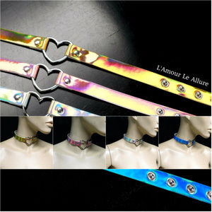 Holographic heart choker necklace